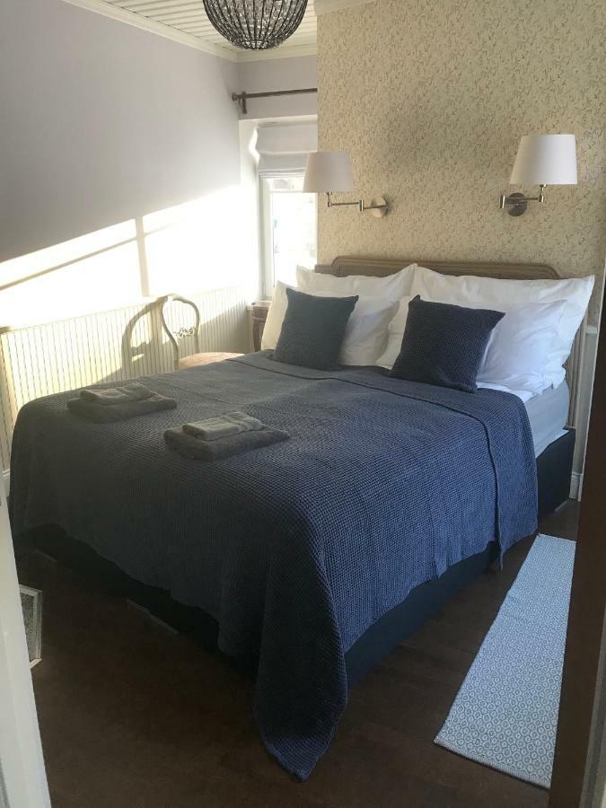 Villa Kertelhof Guesthouse Kärdla Buitenkant foto